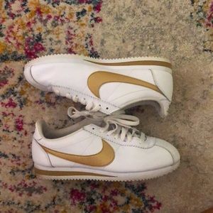 Nike Cortez